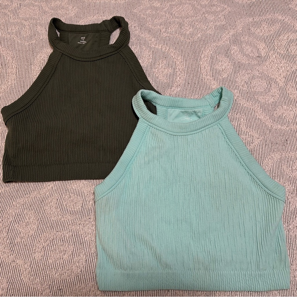 Bundle of 2 Aerie Superchill Seamless High Neck Bra Tanks